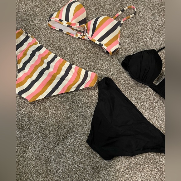 Bikini bundle - Picture 3 of 5